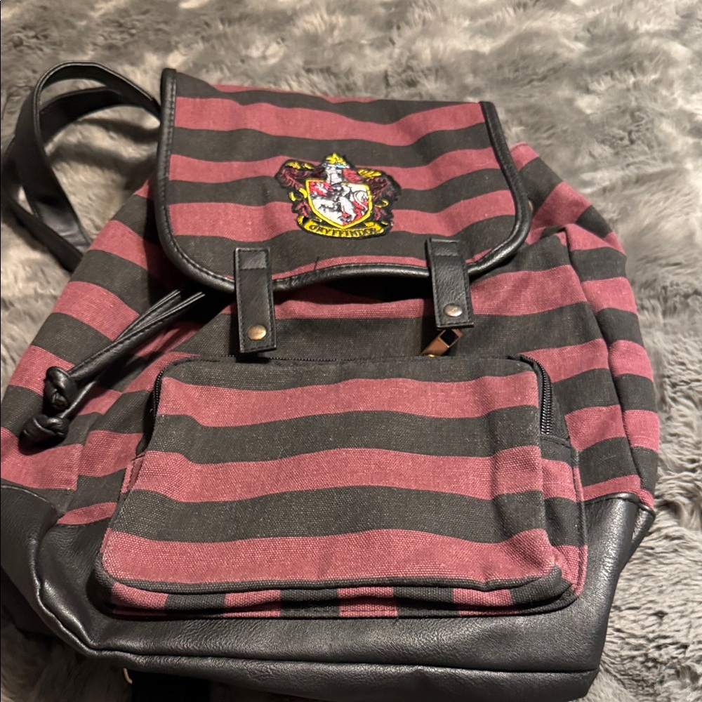 Chic Striped Drawstring Backpack
